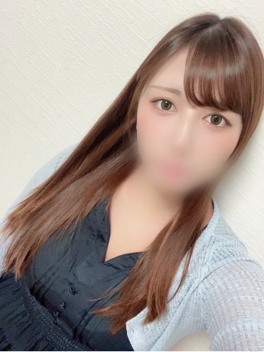 鳥取県米子市皆生温泉のソープランド azule（ア・ズール） オススメ女の子 ☆ニイナ（A）【10/22 初出勤】さんの画像