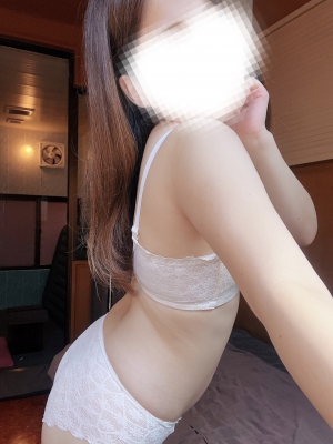 鳥取県米子市皆生温泉のソープランド azule（ア・ズール）の写メ日記　週末のお誘い画像